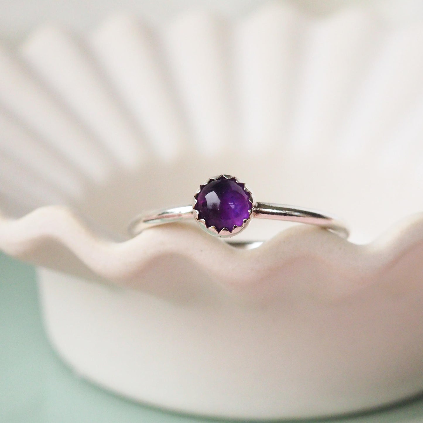 Amethyst and Sterling Silver Chevron Edge Gemstone Ring
