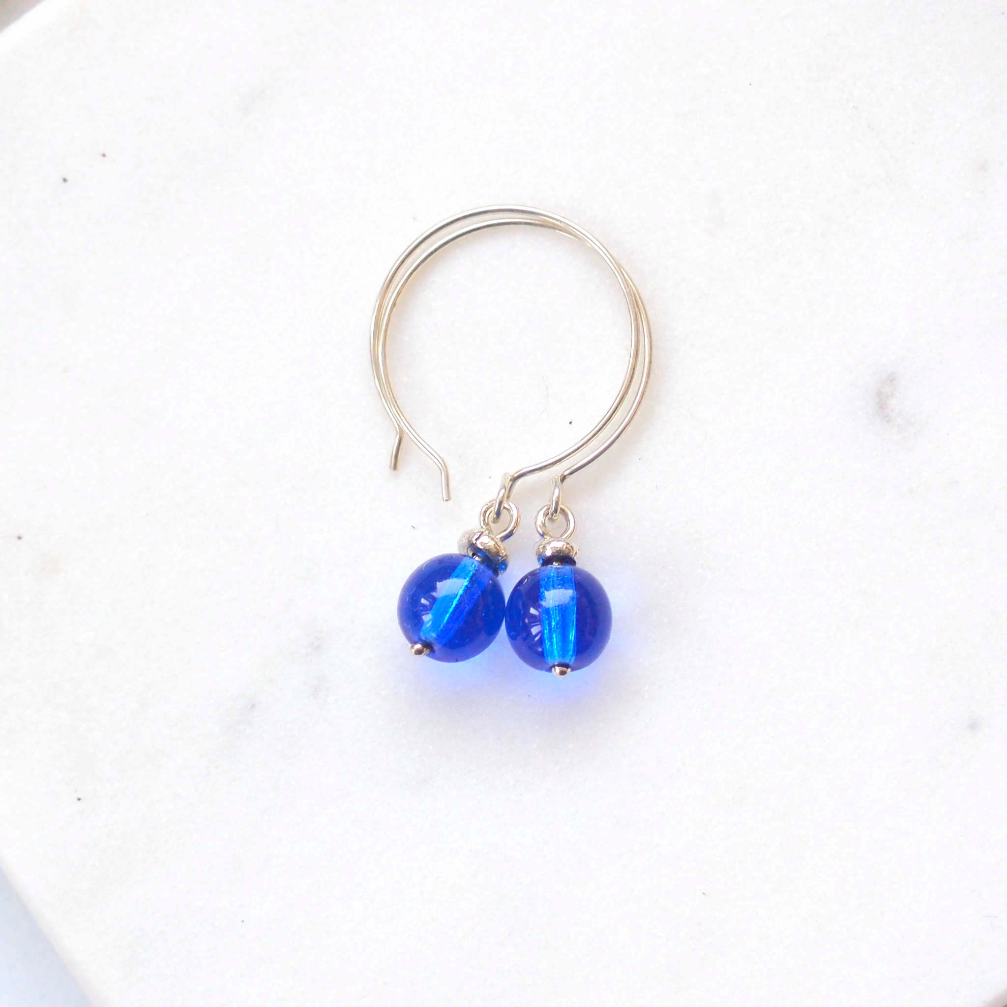 Simple deals round earrings